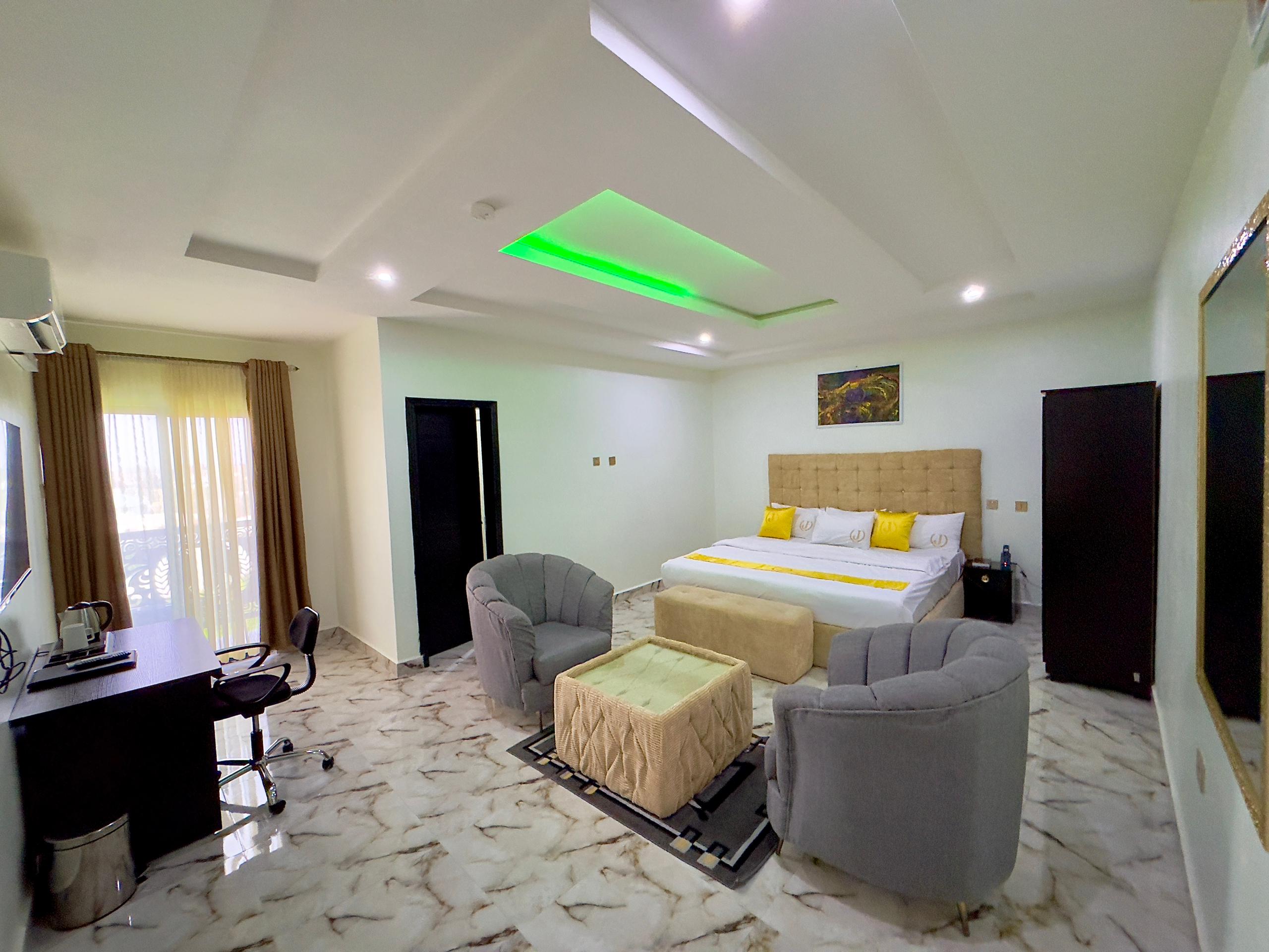 /web/uploads/116/Joddag Hotel & Suites/room-photos/Executive Deluxe/jodagg del.jpg